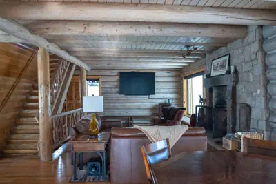 Photo 3 - Secluded On-Mountain Trappers Cabin with Private Hot Tub