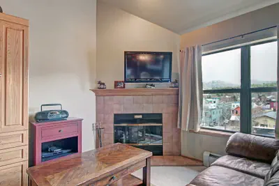 Photo 2 - Winter Escape With Loft -Perfect Blend of Mountain &Town