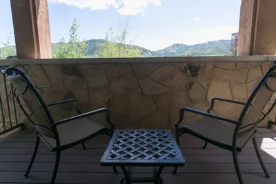 Photo 4 - Massive Condo with Views and Rustic Furnishings Save 20% on 7+ Nights!