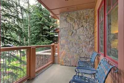 Photo 5 - Refined Condo with Sunny Views 2 Blocks to Downtown Breck
