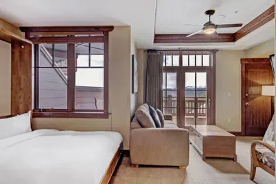 Photo 5 - Luxury Studio Condo Steps from Winter Activities, Sleeps 4