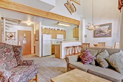 Photo 4 - Steps to Mountain & Main St- Studio Loft