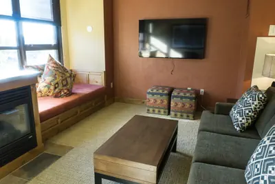 Photo 5 - Fully Renovated Suite with Full Kitchen Save 20% on 7+ Nights!
