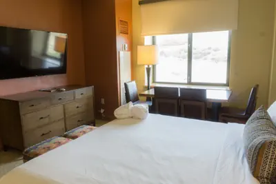 Photo 5 - Renovated Studio with All of the Necessities Save 20% on 7+ Nights!