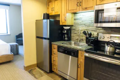 Photo 4 - Grand Summit Hotel, a Ski in/out Save 20% on 7+ Nights!
