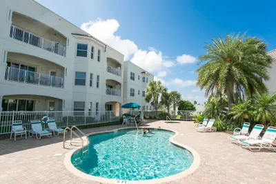 Photo 4 - Villas Of Ocean Gate II 102