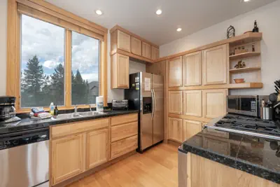 Photo 4 - Willows Way 102