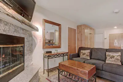 Photo 3 - Studio Condo in the Heart of Breckenridge