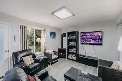 Photo 5 - 49SL - Hot Tub - WiFi - Fireplace -  Sleeps 10