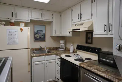 Photo 4 - Little Pigeon River 508 2BD Condo with Fireplace and Jacuzzi Tub