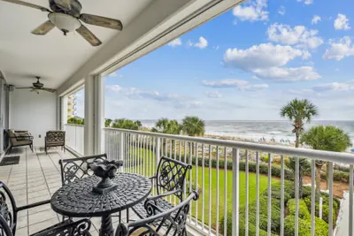Photo 2 - Oceania 204 - Gulf front 3 BR - sleeps 9