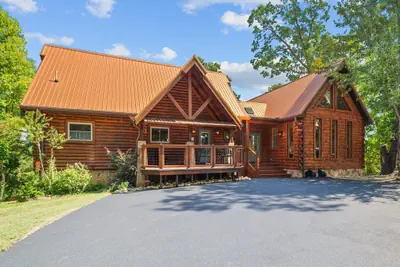 Photo 2 - Psalm 2705 Cabin with Relaxing Private Hot Tub and Magnificent Views of the Smoky Mountains
