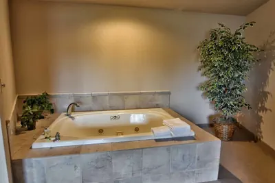 Photo 5 - Unit 312 1 BD/ 1 BA condo