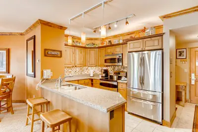 Photo 2 - Heart of River Run & Spacious 2Br Premier