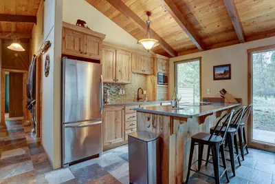 Photo 4 - 7 Approach Classic Home with Private Hot Tub and BBQ on the Deck