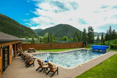 Photo 2 - 1320 Tennis Townhome