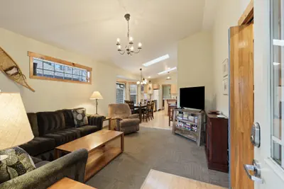 Photo 2 - Huckleberry Cottage