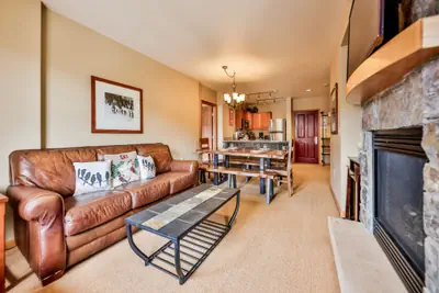 Photo 2 - Zephyr Mountain Lodge 1504