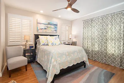Photo 2 - HB STUDIO Blocks to the Beach & Downtown