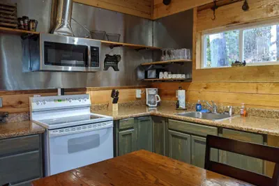 Photo 2 - Deep Creek Hideaway