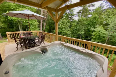 Photo 2 - Foxes' Den Cabin with Private Hot Tub and Arcade Game