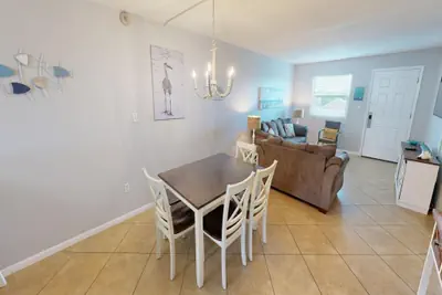 Photo 5 - Venus 306 is a 3 BR steps to Pool with easy beach access - sleeps 9