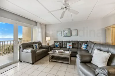 Photo 5 - Convenience Direct Oceanfront Condo with Private Balcony