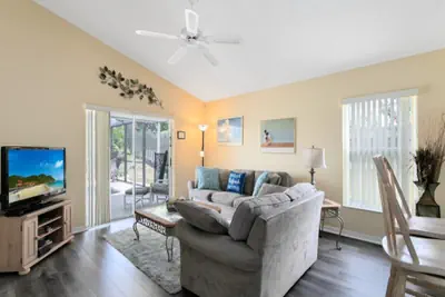 Photo 3 - Four Bed Located in Davenport only mins to Disney