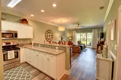 Photo 3 - 4803 Bovardia Place 102