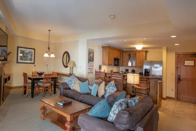 Photo 2 - Comfortable 1 Bedroom Condo - Slopeside