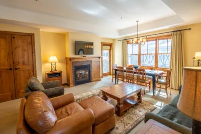 Photo 4 - Spacious 3BR Condo w/Balcony in Mountaineer Square