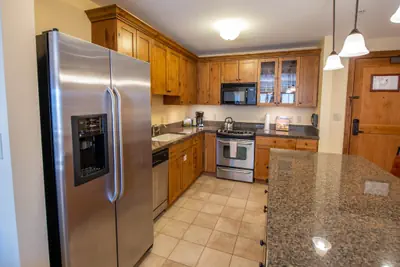 Photo 5 - Spacious 3BR Condo w/Balcony in Mountaineer Square