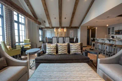 Photo 3 - Three Bedroom Mountain Chic 6th Floor Penthouse