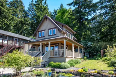 Photo 2 - Venture Garden House