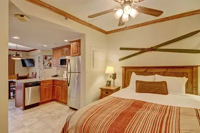 Photo 2 - Breckenridge Studio