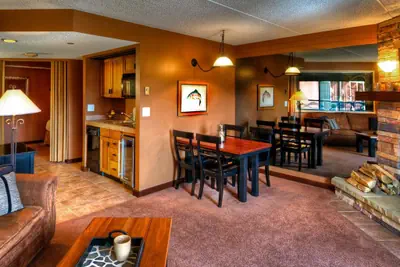 Photo 3 - Colorado Suite
