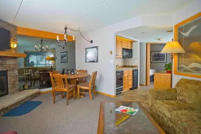 Photo 5 - Colorado Suite