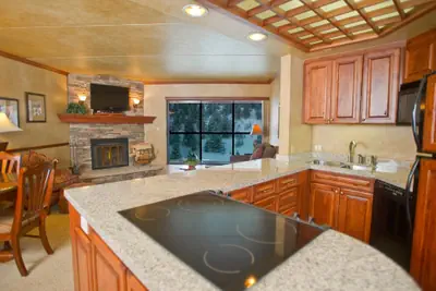 Photo 5 - Beaver Run One Bedroom in Building 4