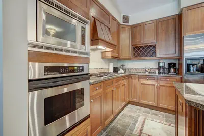 Photo 5 - Luxurious 2 BR in River Run Village with Ski in ski out, Kids Ski Free