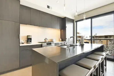 Photo 2 - New 1 BR Residence in Canyons Village- Ski in/out! Save 20% on 7+ Nights!