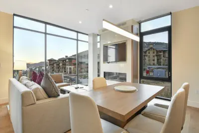 Photo 2 - Luxurious 1 BR in Canyons Village-Ski in/ski out! Save 20% on 7+ Nights!