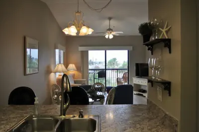 Photo 4 - Ocean Village Club I33