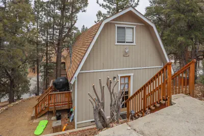 Photo 4 - Maple Hill Lodge