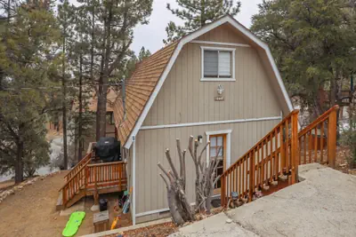 Photo 3 - Maple Hill Lodge