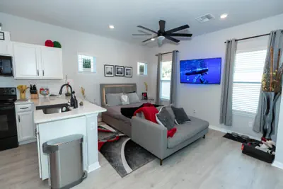Photo 5 - Pet Friendly Modern Zen Studio Retreat with Hot Tub