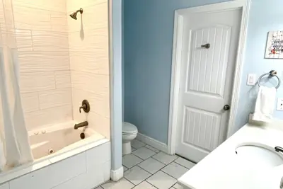 Photo 5 - Beachgate Condo Suites and Hotel 332