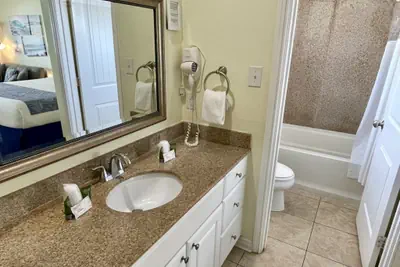 Photo 4 - Beachgate Condo Suites and Hotel 438