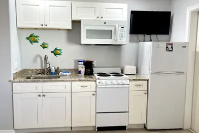 Photo 3 - Beachgate Condo Suites and Hotel 228+229