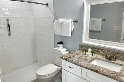 Photo 5 - Beachgate Condo Suites and Hotel 228+229