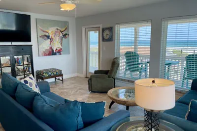 Photo 2 - Beachgate Condo Suites and Hotel 237 and 239